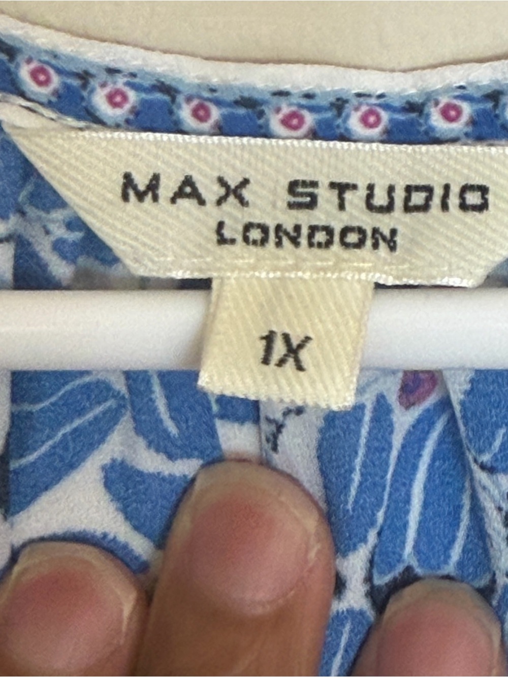 230 Max Studio London Blue Floral Butterfly Print Boho Tunic Top 1X cottagecore - Picture 4 of 8